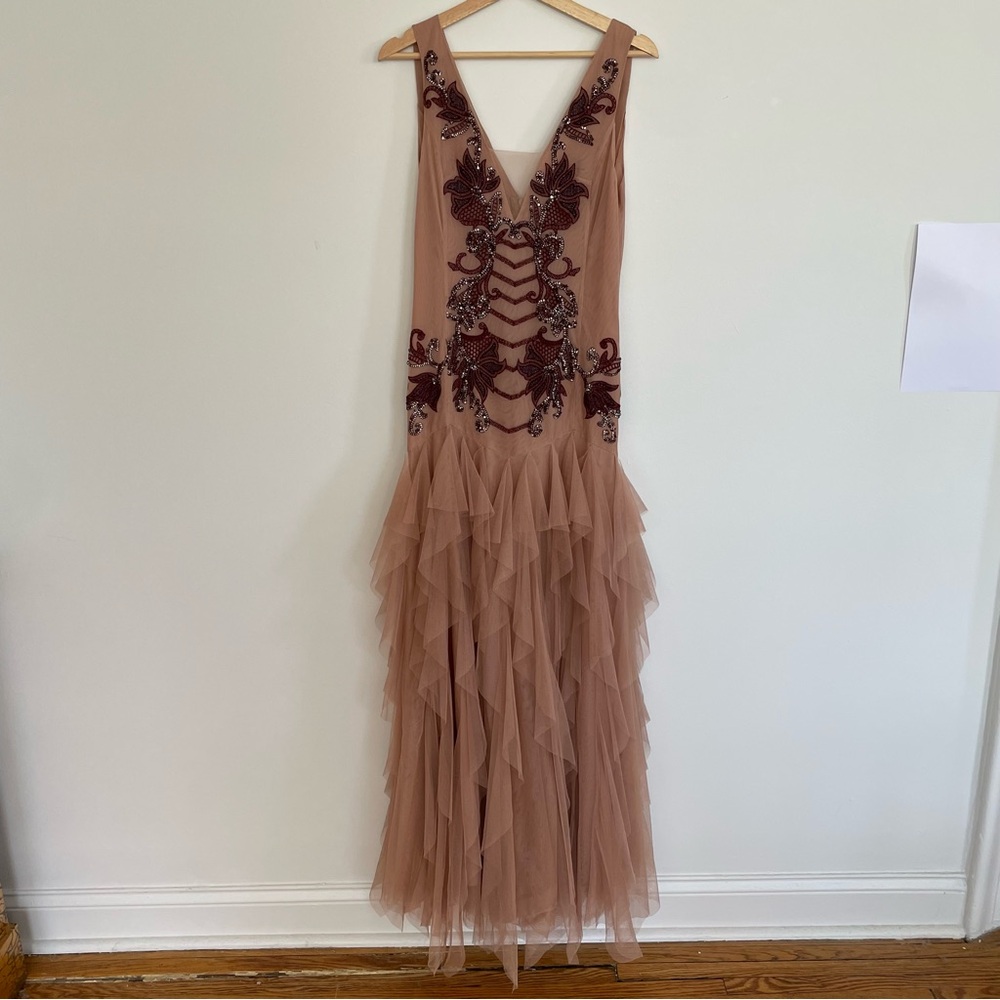 BCBGMaxAzria Dusty Rose Deep V Neckline Burgundy Embroidery Tiered Ruffle Dress - Picture 2 of 11